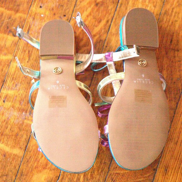 NWT / NIB CECELIA NEW YORK Anna Strappy Sandal In Rainbow Metallic Leather - Picture 4 of 6